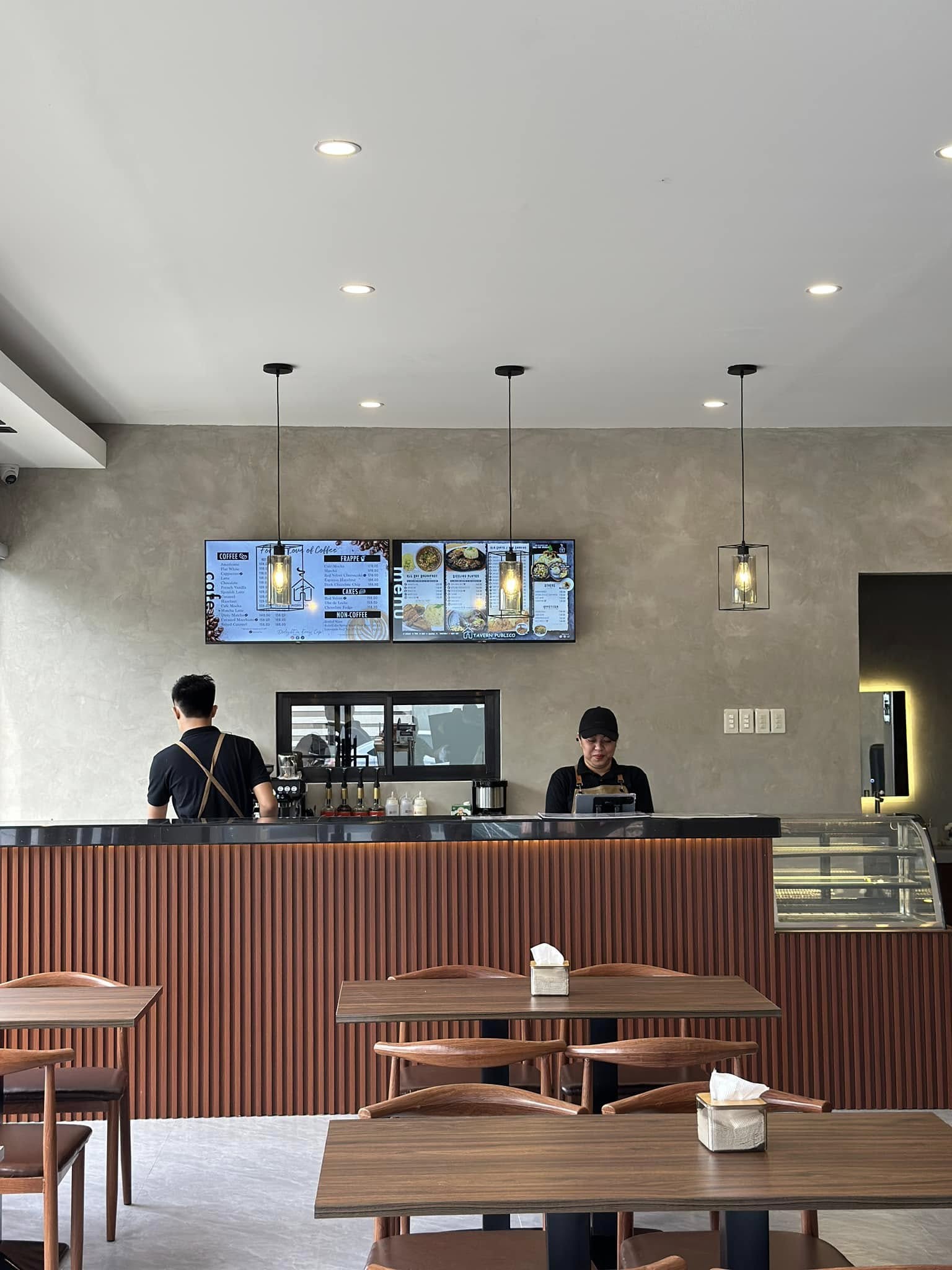 Tavern Gallery Image