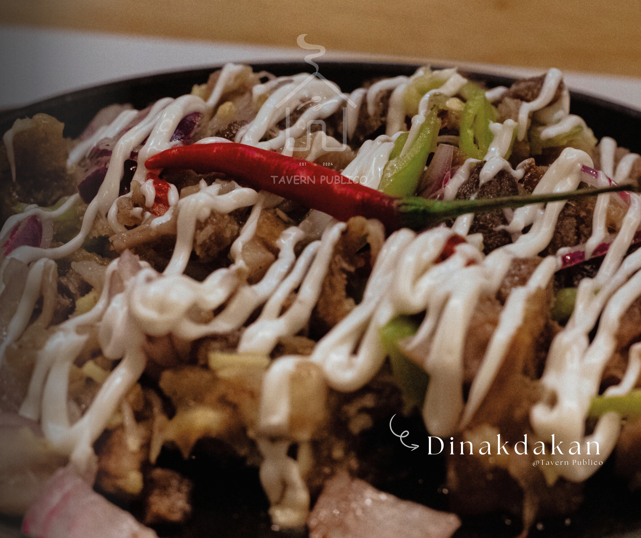 Dinakdakan